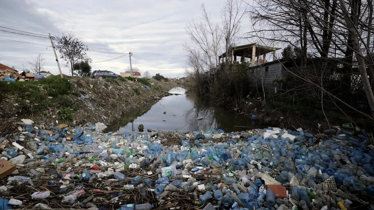 Clogged Rivers Plastic-clogged rivers worsen flooding in Albania | Millet News