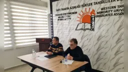 Western Thrace Minority University Graduates Association introduces journalism studies to students