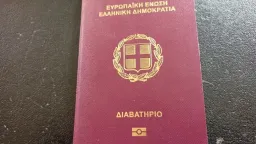 Court rules old ID photo cannot block passport renewal