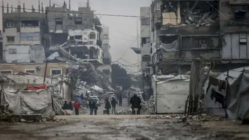 Israel accused of violating Gaza ceasefire 1,520 times, killing 556 Palestinians