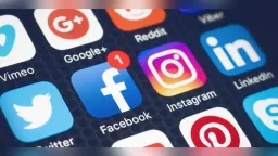 8 in 10 support age limits on social media use for children, new poll finds