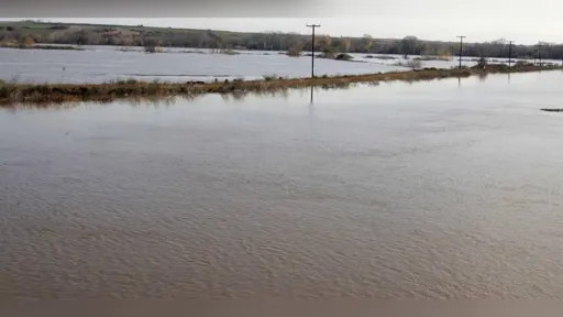 Severe flooding submerges 28,000 stremmas of farmland in Meriç, Greece