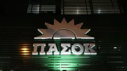 Main opposition PASOK expels lawmaker, drops to 32 seats