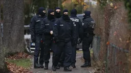Armed man arrested in front of German co-ruling CDU party headquarters