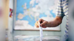 Poll shows 53% see third term for New Democracy as likely; limited momentum for Alexis Tsipras or Maria Karystianou-led parties