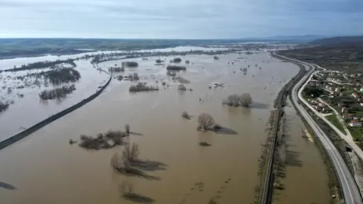 Meriç remaains on ‘Red Code’ alert as floodwaters continue to rise