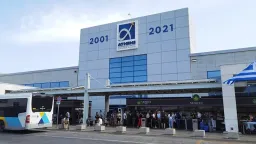 Disabled passenger dies at Athens Airport after falling from special lift