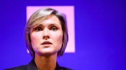 Iceland moves toward referendum on reviving EU membership talks