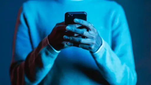 Police warn of new SMS scam claiming unpaid traffic fines