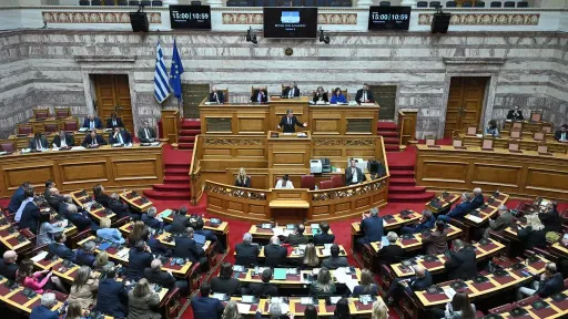 Vangelis Giannakouras sworn in as MP, replaces Odysseas Konstantinopoulos