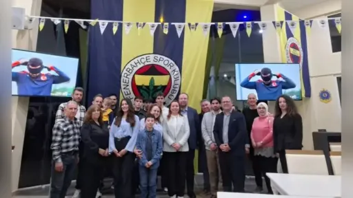 Turkish Consul General Aykut Ünal joins fans for World Cup Qualifier Night in Gümülcine