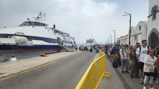 Visa-on-arrival drives fivefold surge in Turkish visitors to Greek islands