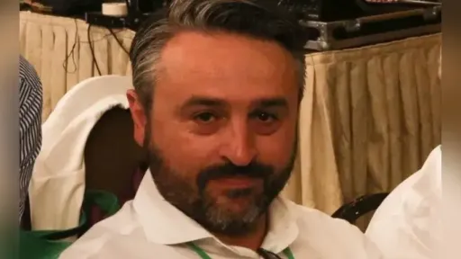 PASOK member Antonis Saoulidis resigns, citing leadership disagreements