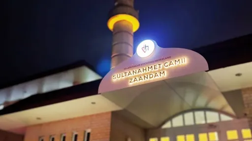 Dutch mosque attack raises alarm over targeting of worship sites