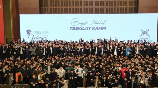 TÜGVA brings together 2,000 youth at organizational camp in Türkiye