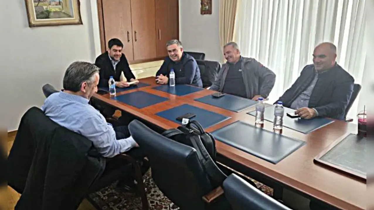 Decentralized administration secretary Galamatis visits İskeçe and Gümülcine to advance public property utilization