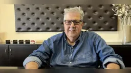 Gümülcine pastry shop owner named “Tradesman of the Month” for preserving tradition and expanding across Europe