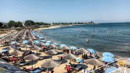 Greece bans sunbeds, umbrellas on 251 beaches ahead of summer season