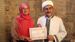 Ukrainian yoga instructor Olena converts to Islam in Antalya, takes name “Meryem”