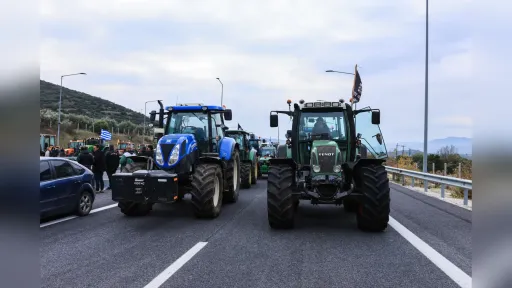 Meriç farmers head to Athens for talks, suspend border blockade plans