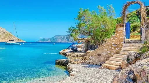 Greek Islands, Mediterranean cruises see surge ahead of Türkiye’s Eid holiday