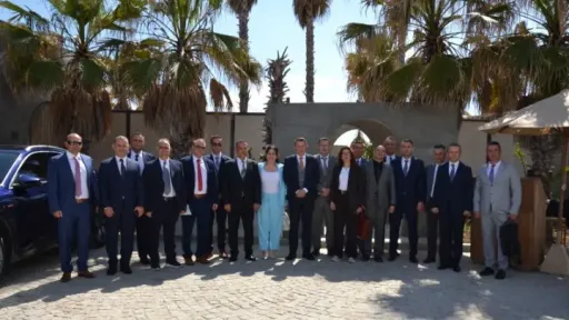Greek and Turkish coast guard delegations meet in Cesme