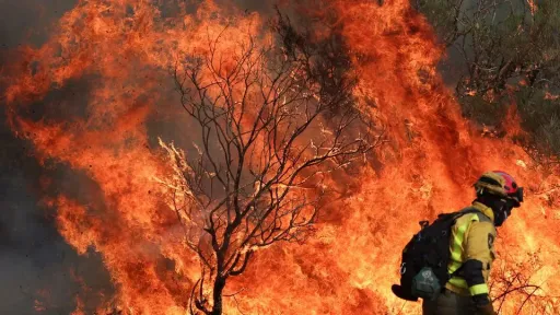 Greece deploys massive firefighting force ahead of wildfire season