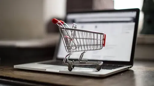 Online shopping a stable consumer habit for Greeks, survey says