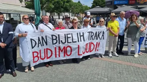 Bosnia marks White Armband Day in Prijedor, honoring more than 3,000 war victims
