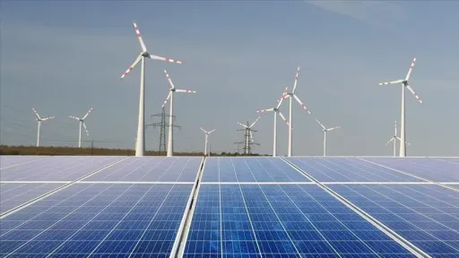 Europe faces grid bottleneck as €100 billion in renewable projects await connection