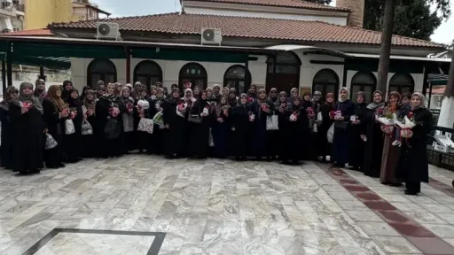 Women’s Quran recitation program concludes with completion of Khatm Prayer at Çınar Mosque in İskeçe