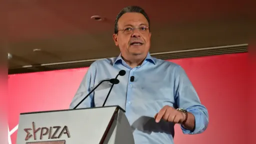 SYRIZA Central Committee approves Famelos proposal for political alignment with Tsipras’ “ELAS”