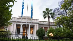 Greece announces cabinet reshuffle: Kotsiras appointed to transport role, Marinakis retains Government Spokesperson position