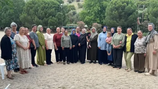 Family-themed book discussion brings women together along the Karasu River