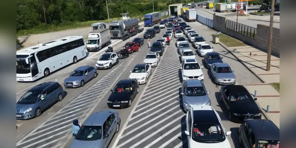 Heavy traffic at İpsala Border Gate: average of 5,500 passages on weekends
