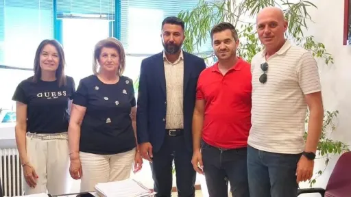 MP Özgür Ferhat meets with regional agricultural officials and producer representatives