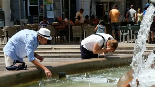 Europe steps up emergency measures as new heat wave grips continent