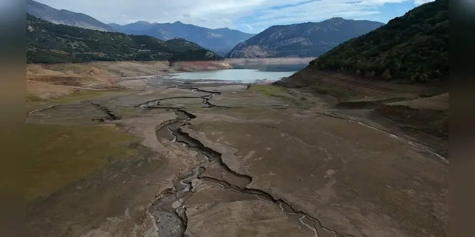 State of emergency declared on at least 12 Greek Islands amid water shortages
