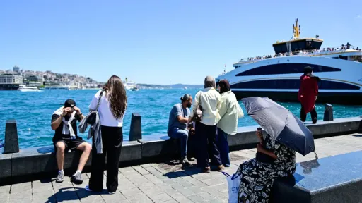 Immigration to Türkiye rises by 25% in 2025: TurkStat data