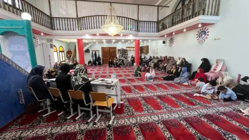 Community celebrates “Quran-crowned” event in Gazhane