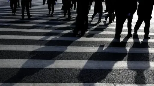 Unemployment falls to 8.1% in May
