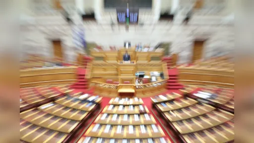 Poll projection suggests new parliamentary seat distribution in Greece