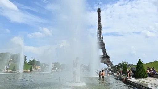 France reports nearly 9,000 certified deaths during peak heat wave week