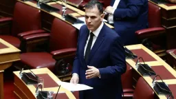 SYRIZA MP resigns seat to join Tsipras' new left-wing party