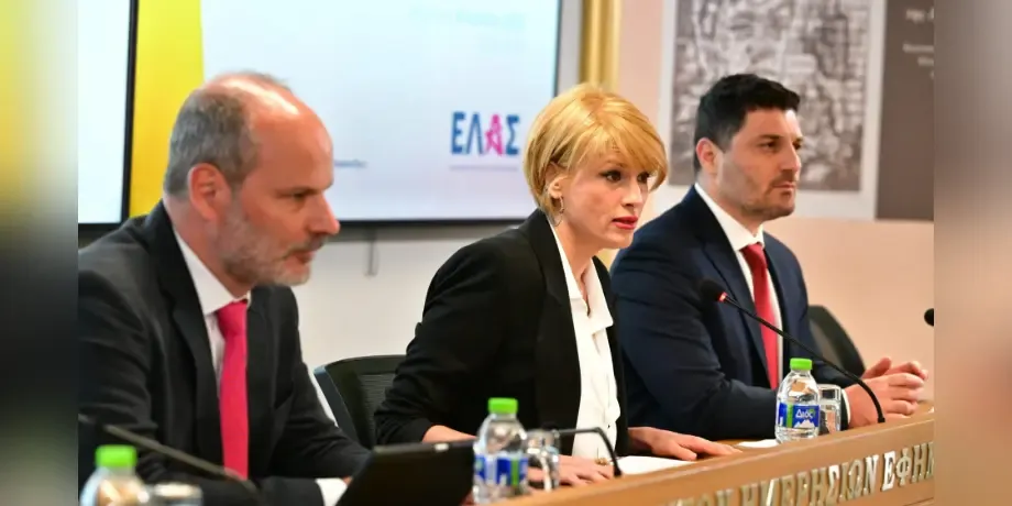 Greek Left Alliance accuses Mitsotakis government of 102 scandals