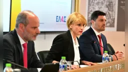Greek Left Alliance accuses Mitsotakis government of 102 scandals