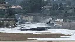 Zakynthos Airport runway closed after F-16 makes emergency landing