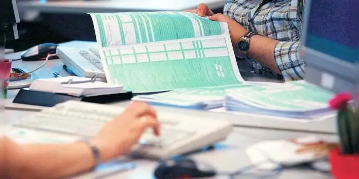 Tax filing deadline extended in Greece