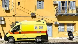 Healthcare system faces critical staffing shortages on Greek islands during peak tourist season