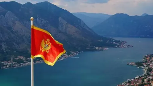 Montenegro extends visa-free entry for Turks